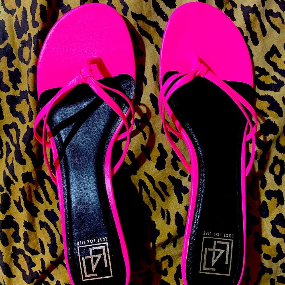 Size 11 neon pink low heels